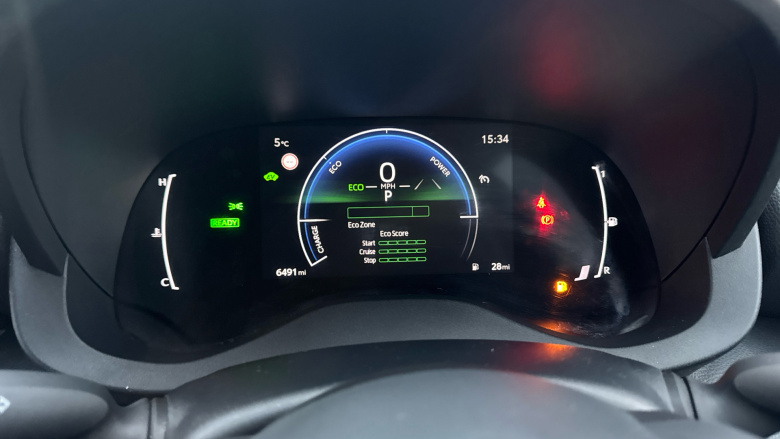 Toyota Yaris 1.5 Hybrid Design 5dr CVT Hybrid Hatchback